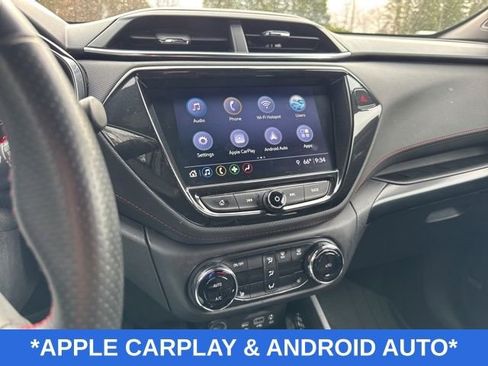 Used 2021 Chevrolet TrailBlazer RS w/ Technology Package image 10