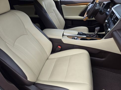 Used 2018 Lexus RX 350 Premium w/ Premium Package image 19