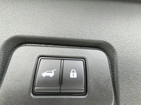 New 2025 Nissan Rogue SV w/ SV Premium Package image 11