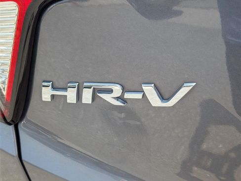 Used 2022 Honda HR-V EX image 9