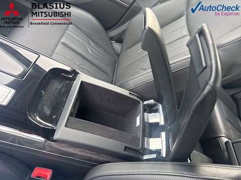 Used 2023 Audi A8 L 3.0T w/ Comfort Plus Package AWD/4WD image 32