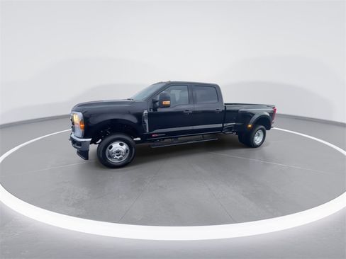 New 2026 Ford F350 XLT image 4