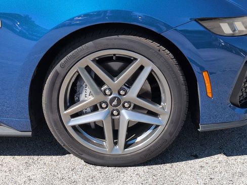 Used 2024 Ford Mustang GT Premium image 19