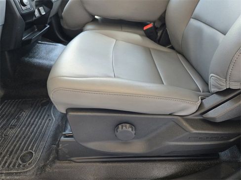 New 2026 Ford F550 4x4 Regular Cab Super Duty image 18