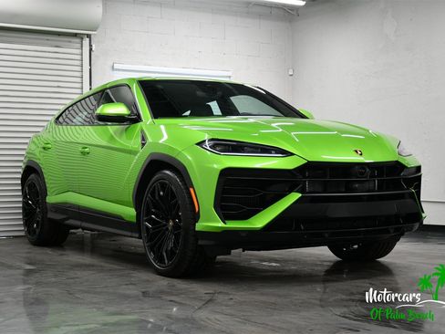 Used 2025 Lamborghini Urus SE image 13