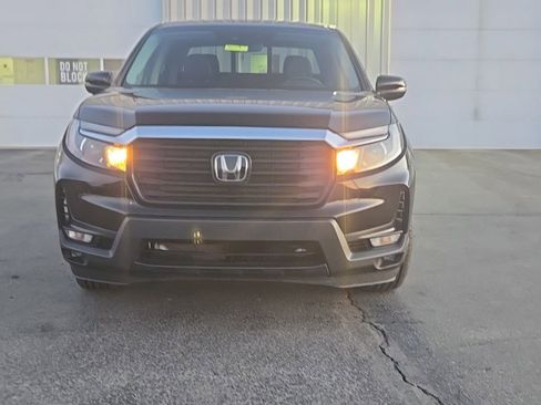 Used 2023 Honda Ridgeline RTL image 2