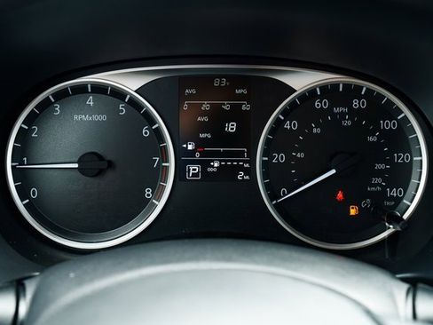 New 2025 Nissan Kicks Play S image 15