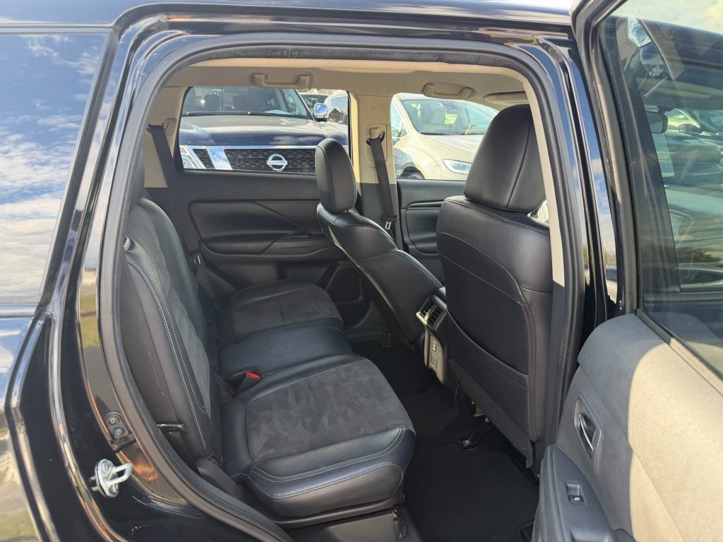 Used 2019 Mitsubishi Outlander LE FWD image 15