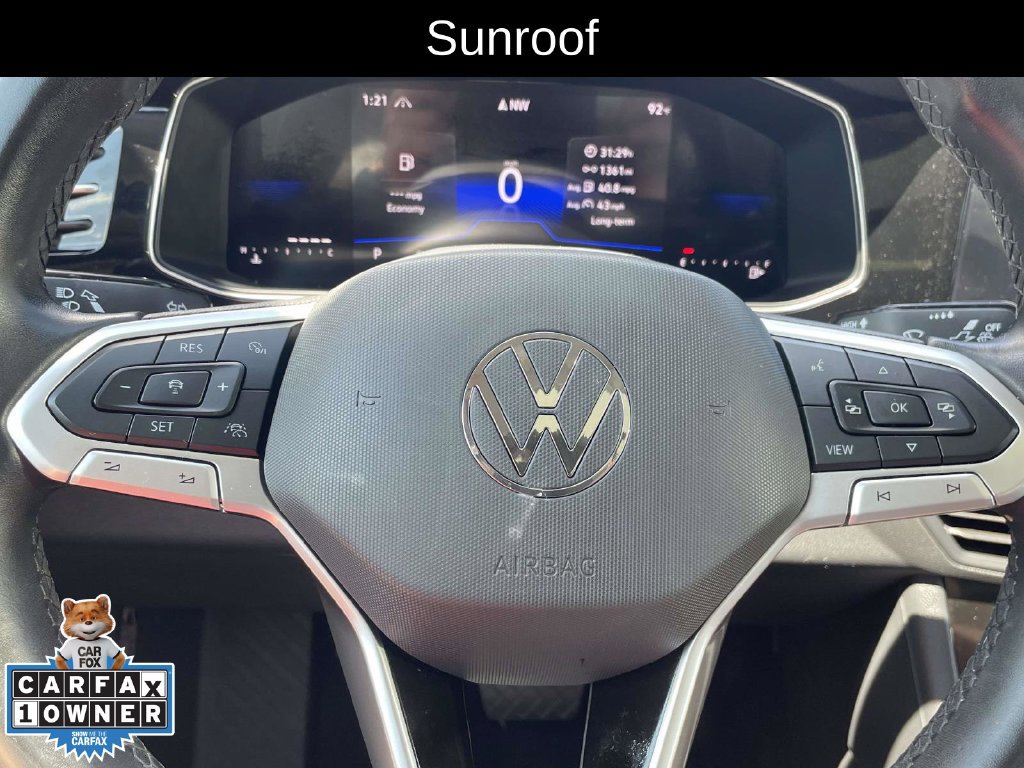Used 2025 Volkswagen Jetta SE FWD image 26