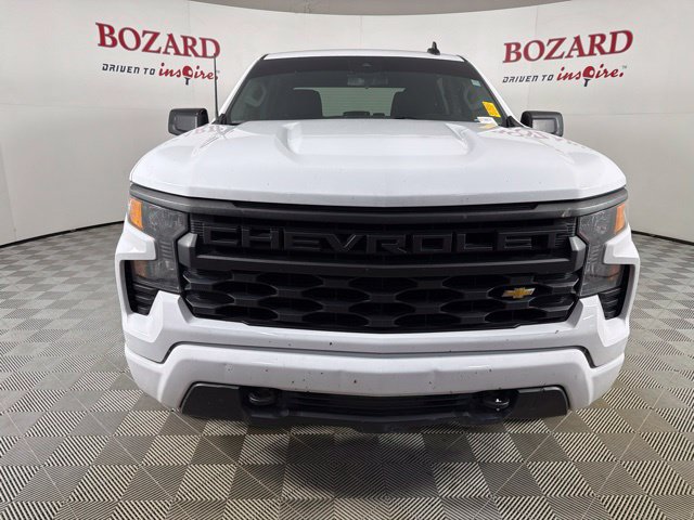 Used 2024 Chevrolet Silverado 1500 Custom AWD/4WD image 2
