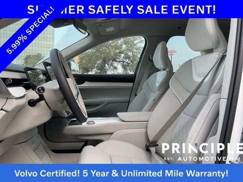 Certified 2025 Volvo EX90 Ultra AWD/4WD image 28