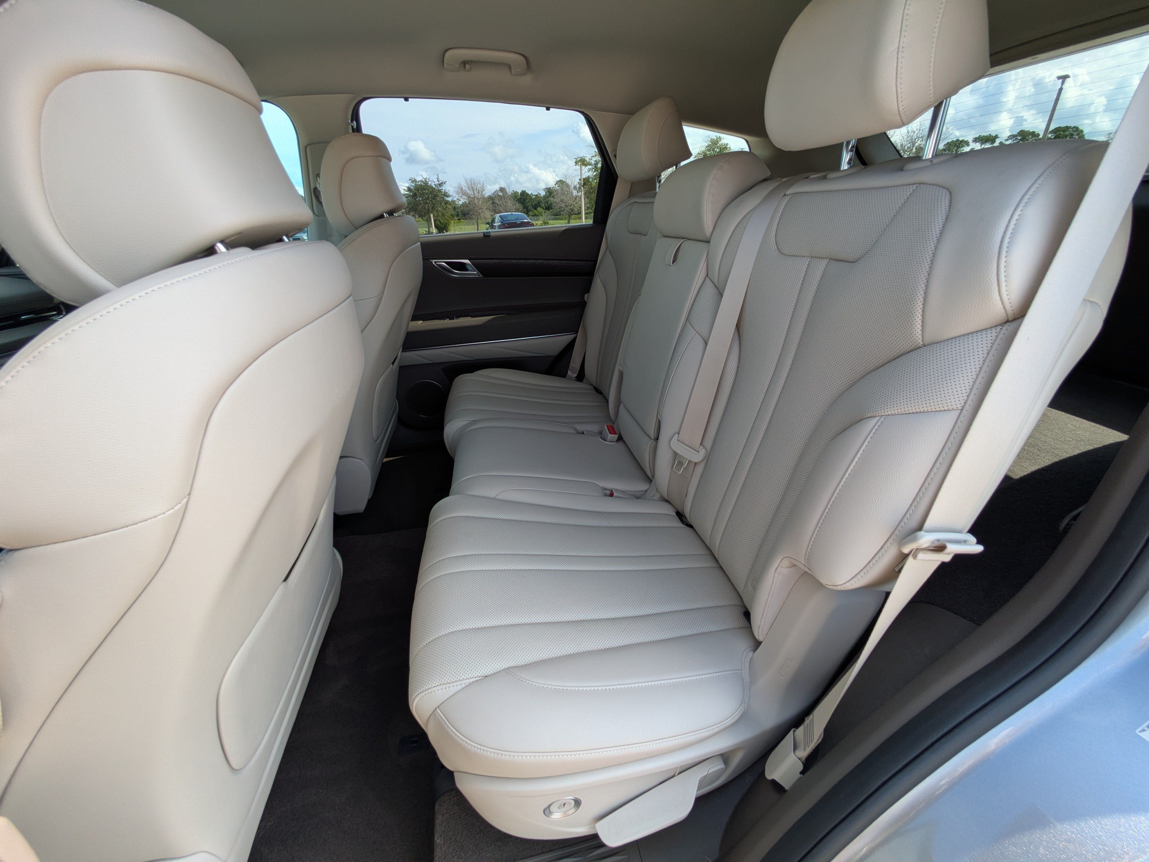 Used 2024 Genesis GV80 2.5T AWD/4WD image 14