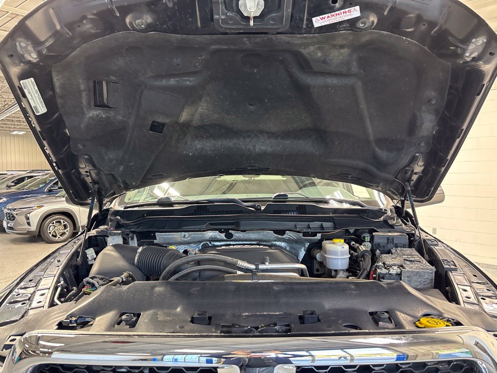 Used 2018 RAM 2500 Tradesman w/ Chrome Appearance Group AWD/4WD image 47