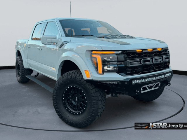 Used 2025 Ford F150 Raptor w/ Equipment Group 803A Raptor R AWD/4WD image 3