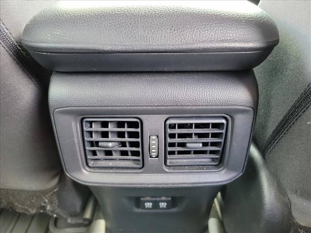 Used 2020 Toyota RAV4 XLE FWD image 13