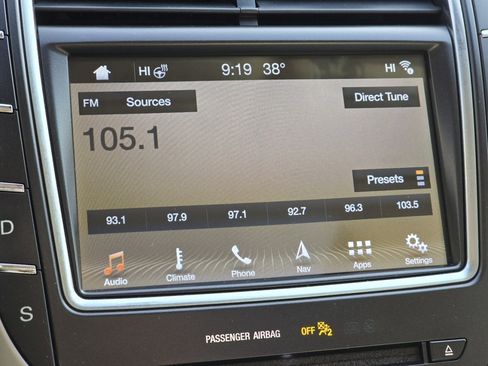 Used 2019 Lincoln Nautilus Black Label image 17