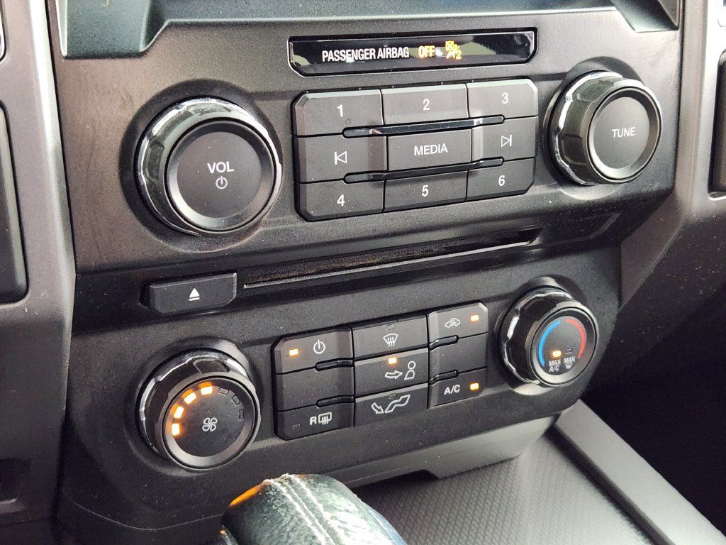 Used 2015 Ford F150 XLT w/ Equipment Group 301A Mid AWD/4WD image 24
