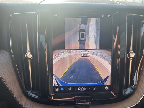Certified 2025 Volvo XC60 B5 Plus w/ Climate Package image 23