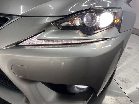 Used 2016 Lexus IS 200t 200t image 30