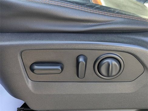 Used 2021 GMC Sierra 1500 AT4 image 20