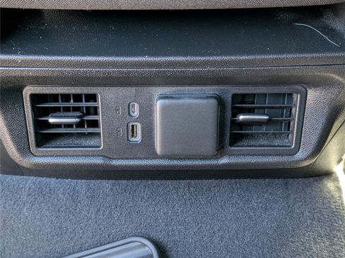 Used 2023 GMC Sierra 1500 Elevation image 15