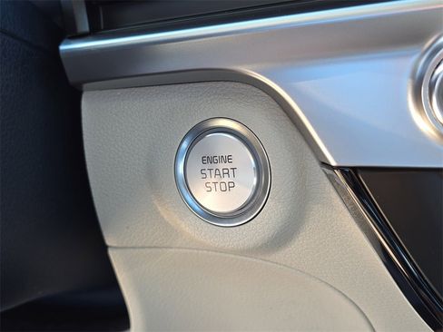 New 2025 Kia Telluride EX image 32