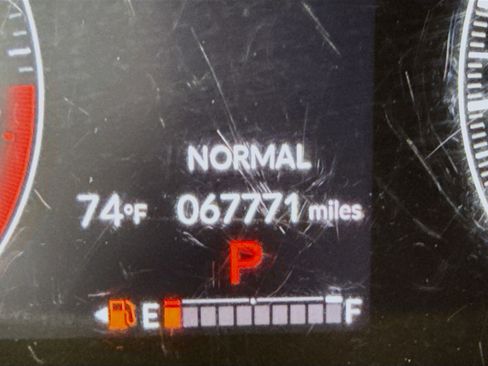 Used 2023 Honda HR-V EX-L image 16