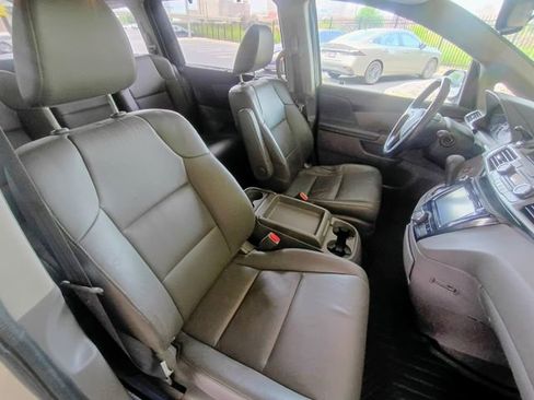 Used 2017 Honda Odyssey EX-L image 42