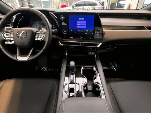 Used 2024 Lexus RX 350 FWD w/ Technology Package image 30