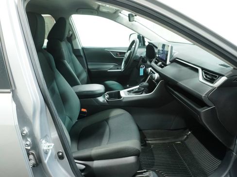 Used 2023 Toyota RAV4 LE AWD/4WD image 12