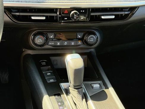 New 2026 Nissan Kicks SV w/ Cold Weather Package FWD image 17