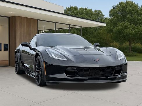 Used 2017 Chevrolet Corvette Z06 image 3