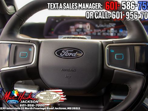 Used 2025 Ford Expedition Tremor AWD/4WD image 16