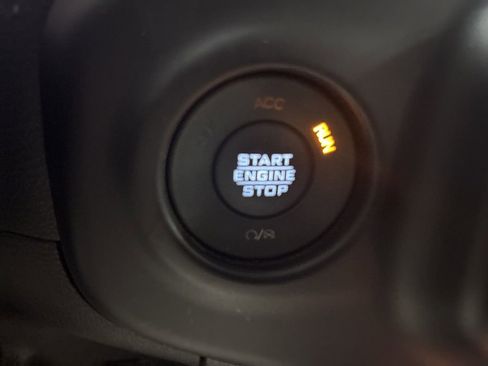 Used 2022 Jeep Gladiator Sport w/ Trailer Tow Package image 17