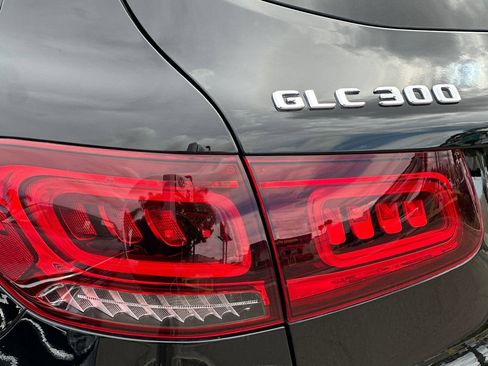 Used 2022 Mercedes-Benz GLC 300 image 25