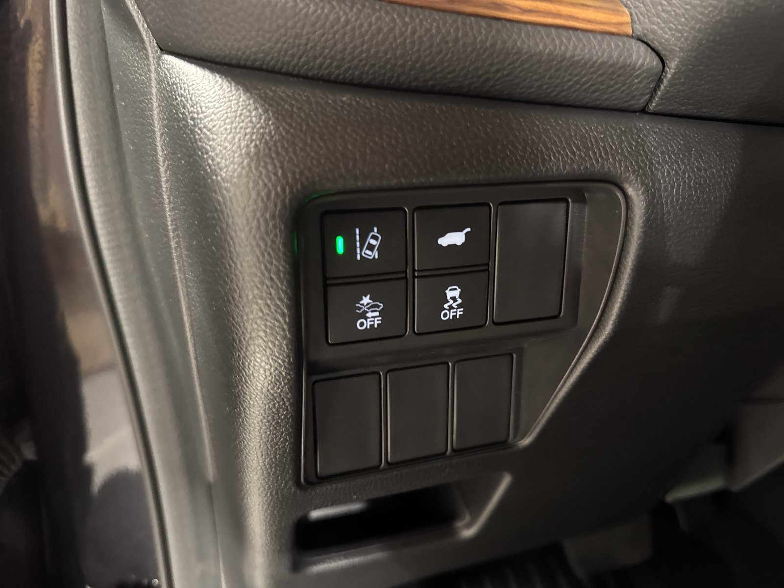 Used 2018 Honda CR-V EX-L image 14