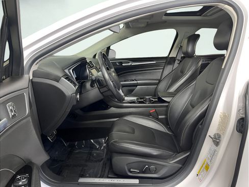 Used 2014 Ford Fusion Titanium AWD/4WD image 10