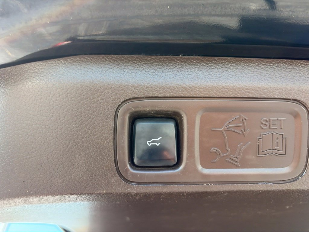 Used 2022 Ford Expedition King Ranch AWD/4WD image 41