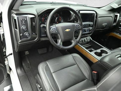 Used 2018 Chevrolet Silverado 1500 LTZ w/ Sport Package image 8