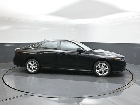 New 2026 Honda Accord LX image 15