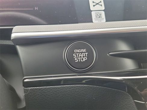 New 2026 Kia K5 LXS image 30