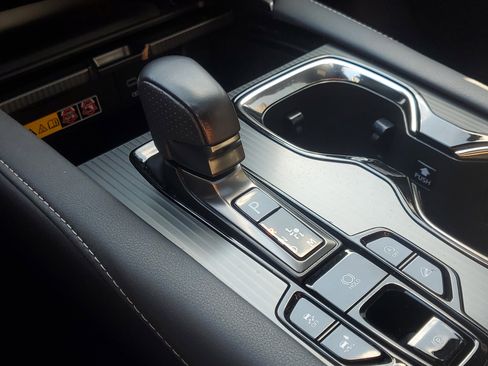 Certified 2024 Lexus RX 350 F Sport w/ Convenience Package image 35