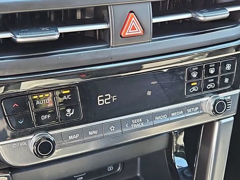 Certified 2024 Kia Seltos S AWD/4WD image 16