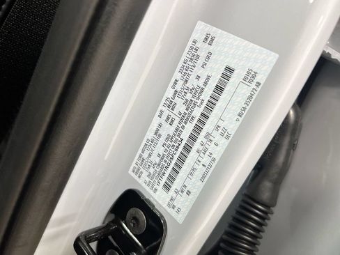 Used 2025 Ford F150 Raptor AWD/4WD image 29