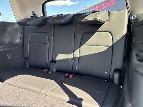 New 2026 Nissan Pathfinder SL AWD/4WD image 6