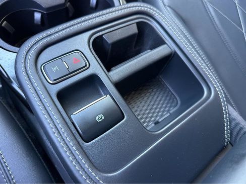 Used 2025 Ford Mustang Mach-E Select w/ Comfort Package Lite RWD image 27