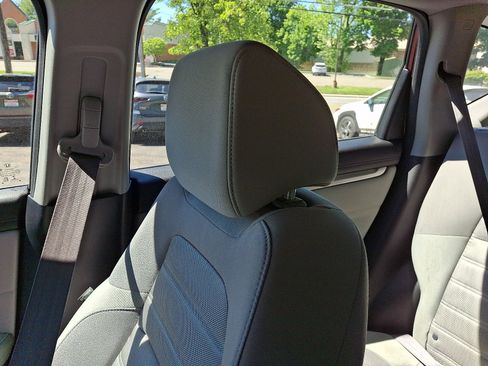 Certified 2019 Honda CR-V LX image 17