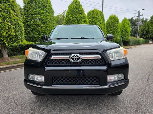 Used 2012 Toyota 4Runner SR5 w/ Convenience Pkg image 8