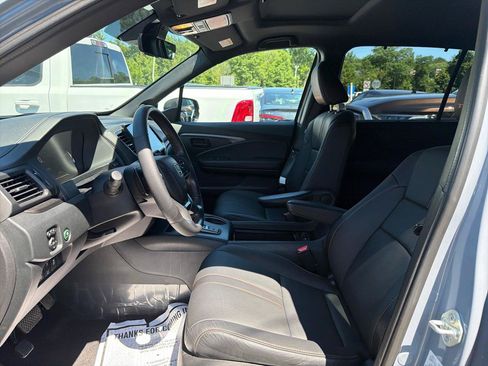 Used 2023 Honda Passport TrailSport image 20