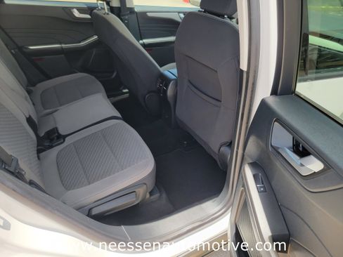 Used 2021 Ford Escape SE w/ Convenience Package image 11